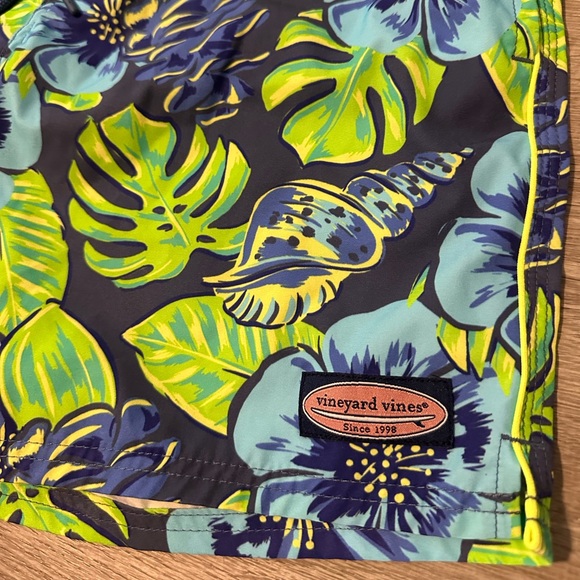 Vineyard Vines Men's Printed Piped Chappy Trunks- Moonshine Sz Small Swim Shorts - Picture 7 of 12